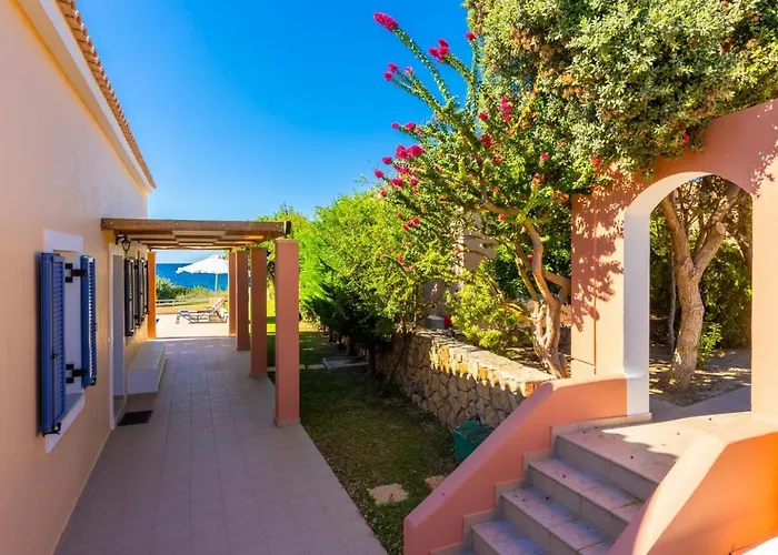 Βίλα Antigoni House