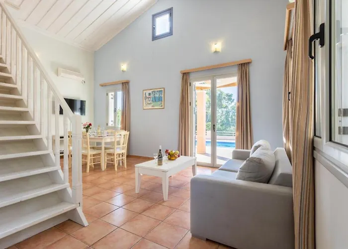 Βίλα Antigoni House