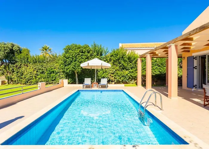 Antigoni House *